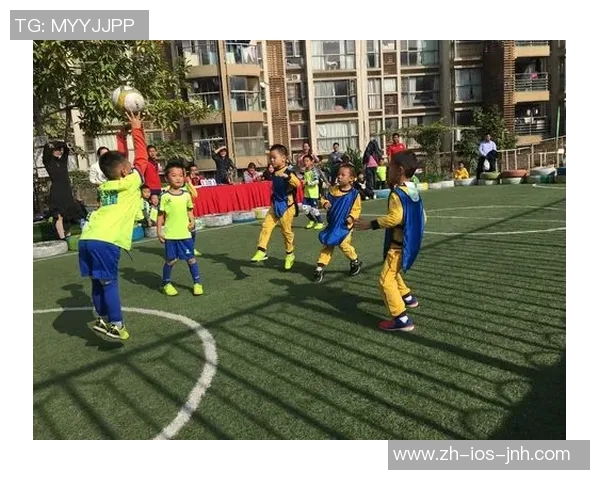 昆明儿童足球培训课程开启快乐运动之旅提升孩子们的团队合作与竞技能力